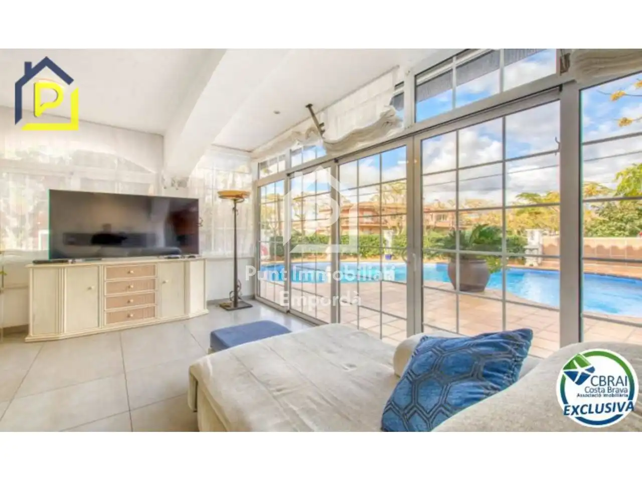 House with pool for sale in Requesens, imagen 12