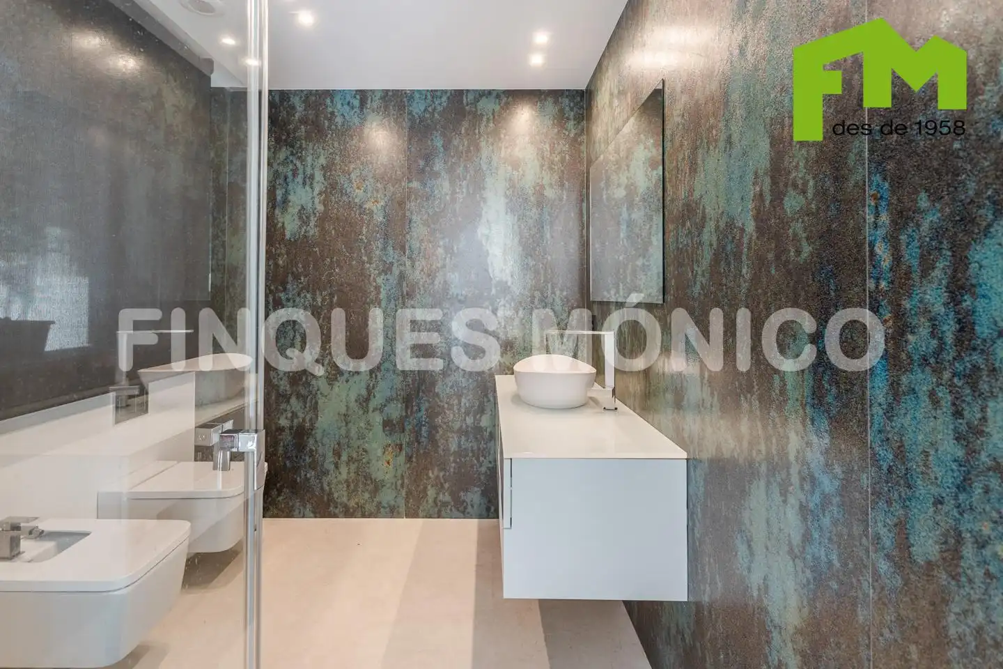 Badezimmer von Haus oder Chalet zum Verkauf in Teià mit Klimaanlage, Privatgarten und Terrasse