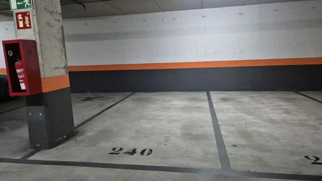Parking de Garaje en venta en  Pamplona / Iruña