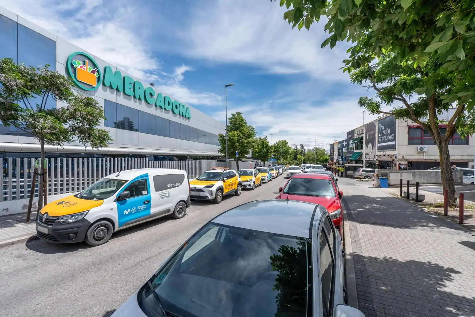 Parking de Planta baja en venta en Las Rozas de Madrid con Aire acondicionado, Calefacción y Jardín privado