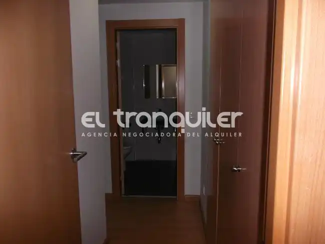 Dormitori de Pis de lloguer en Pinto amb Aire condicionat, Terrassa i Traster