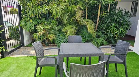 Foto 2 de Habitació a Urbanización Altos del Rodeo, 8, Rodeo Alto - Guadaiza - La Campana, Marbella