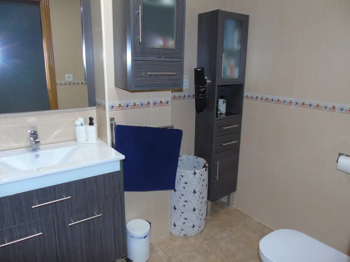 Bathroom of Flat for sale in Ceutí  with Air Conditioner, Heating and Storage room