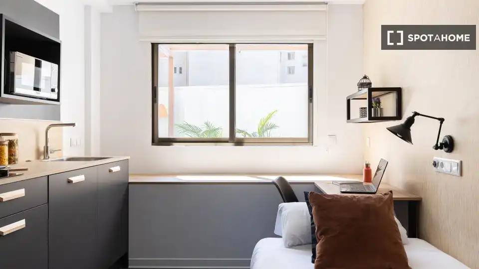 Appartement à louer à Algirós, imagen 2
