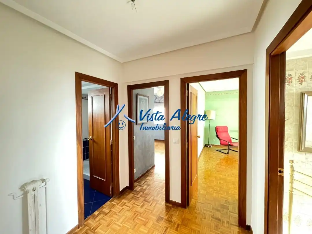Piso en venta en Haro con Calefacción, Terraza y Trastero