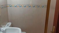 Bathroom of Flat for sale in  Madrid Capital  with Air Conditioner