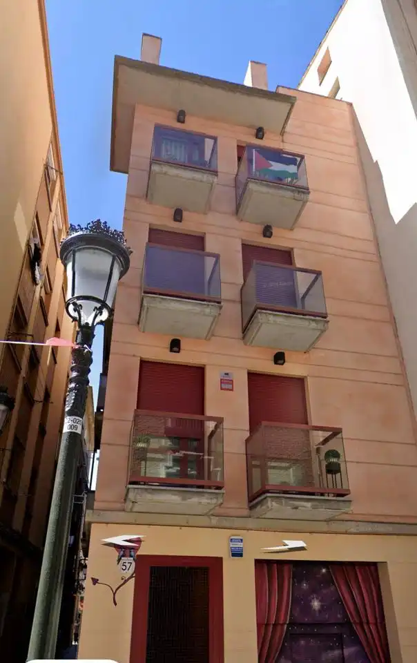Vista exterior de Pis en venda en Zaragoza amb Calefacció, Traster i Moblat