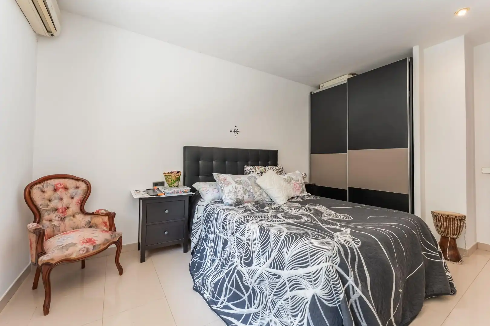 Habitación de Casa o chalet en venta en Vilanova del Vallès con Aire acondicionado, Calefacción y Jardín privado