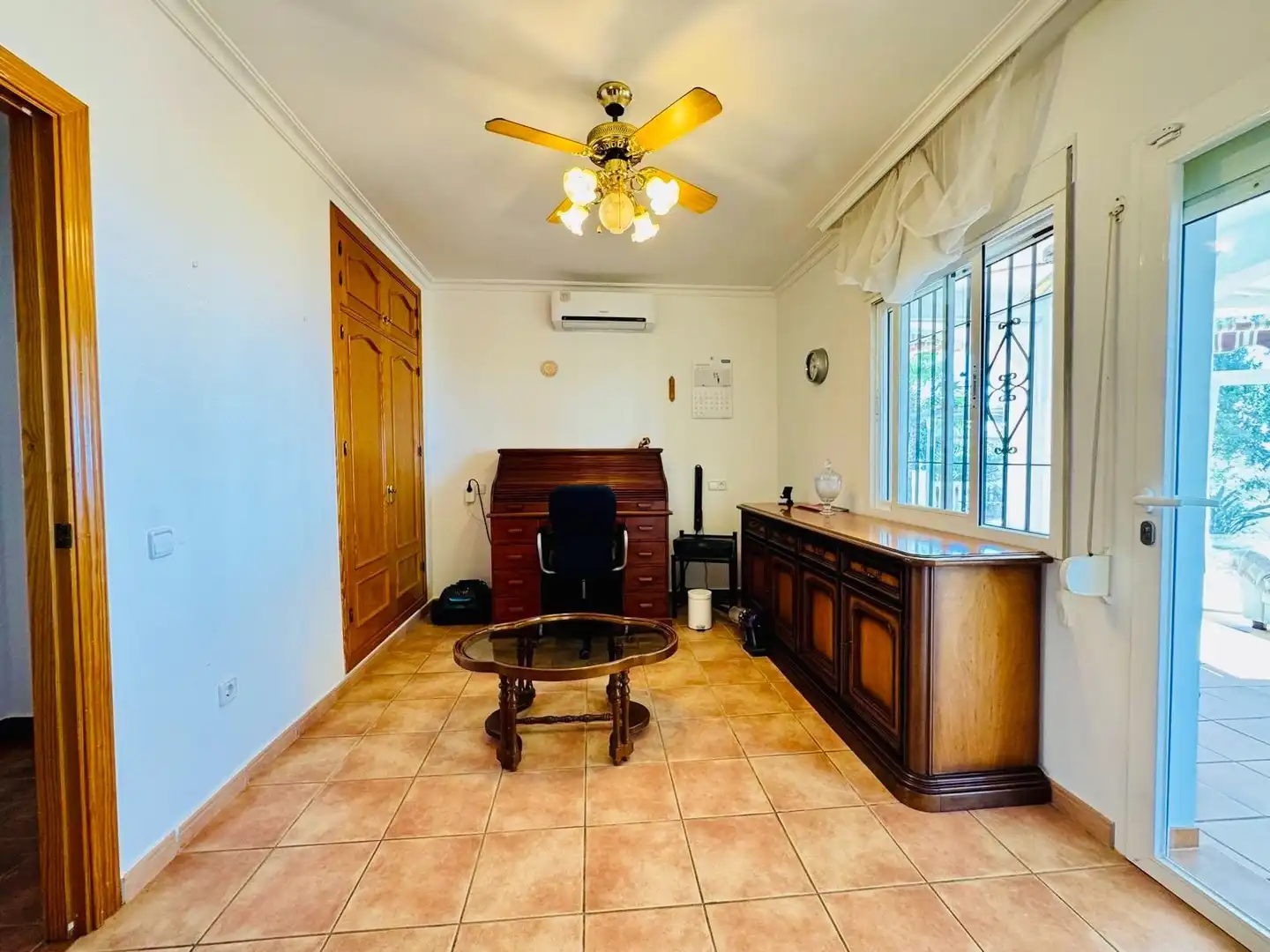 Casa o xalet en venda en Arenas amb Aire condicionat, Jardí privat i Traster