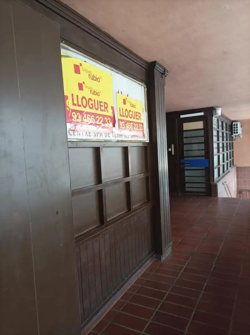 Local comercial en alquiler en Centre
