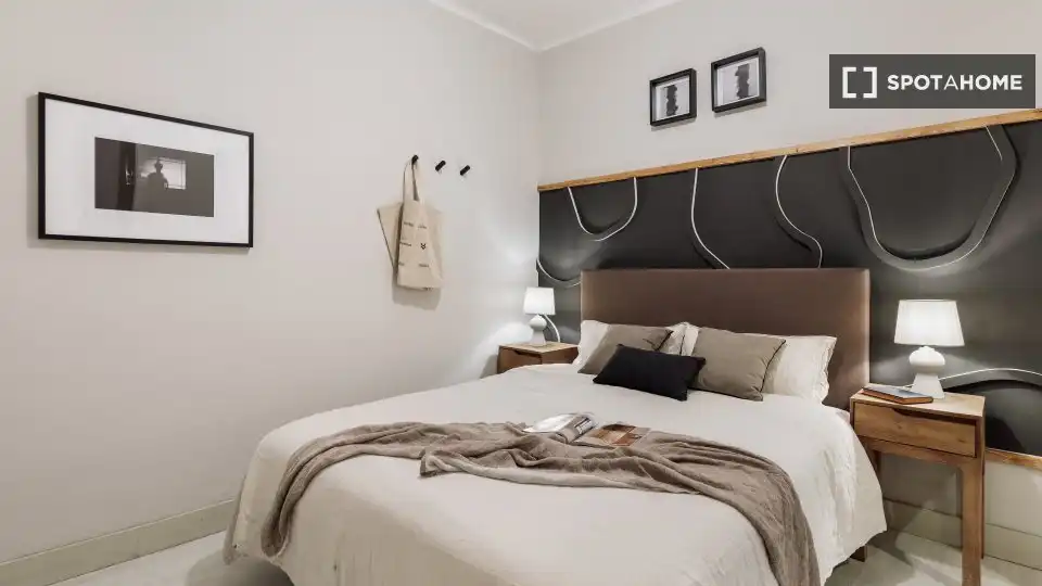Habitación de Piso de alquiler en Barcelona con Aire acondicionado, Calefacción y Amueblado