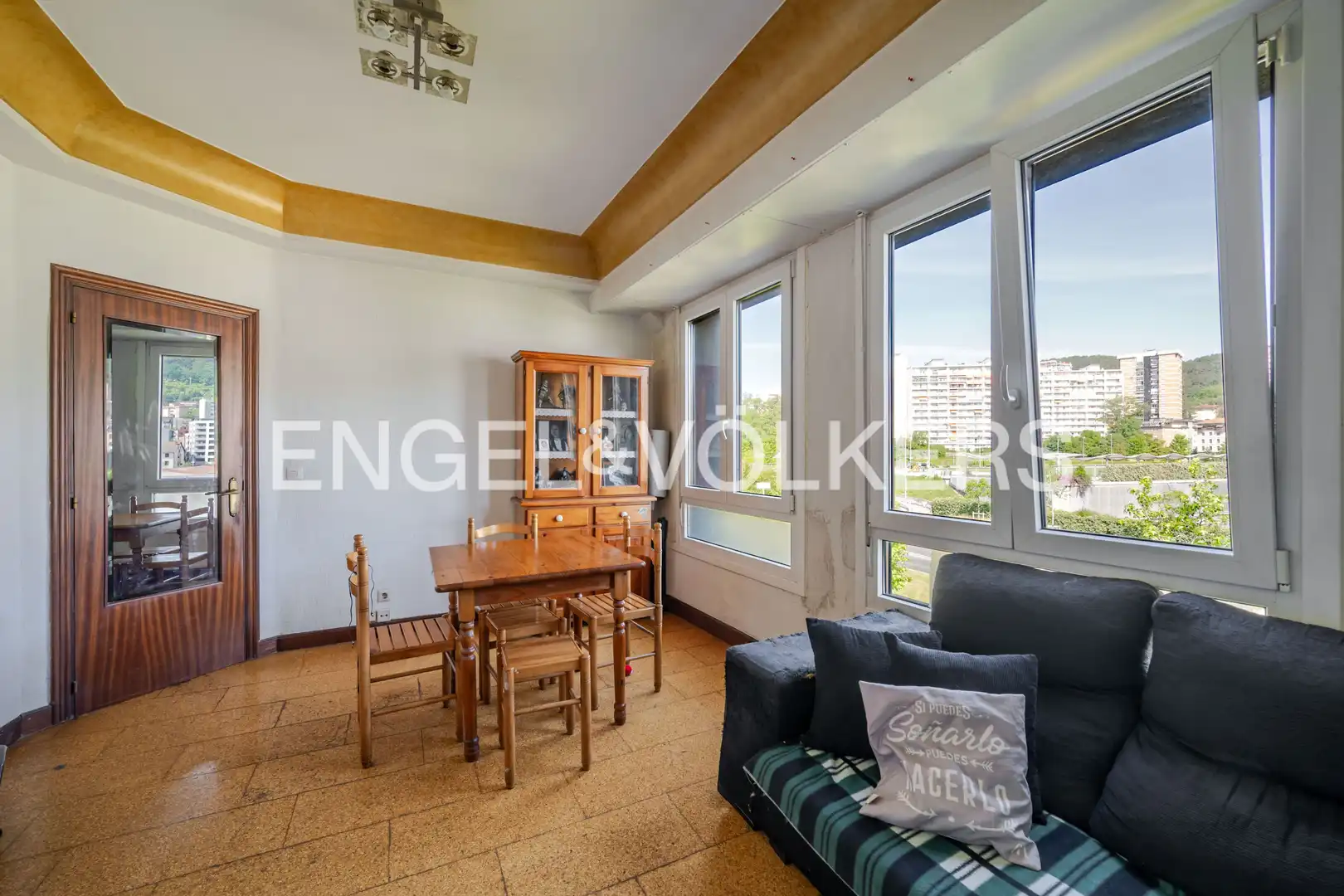 Sala de estar de Piso en venta en Donostia - San Sebastián  con Calefacción y Balcón
