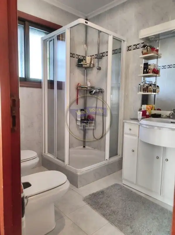 Casa o chalet en venta en Valadares - Beade