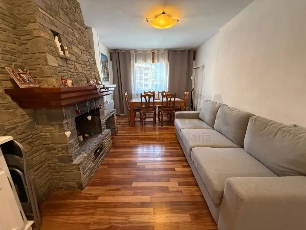 Sala d'estar de Apartament de lloguer en Vielha e Mijaran