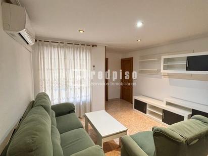 Living room of Flat for sale in  Madrid Capital  with Air Conditioner