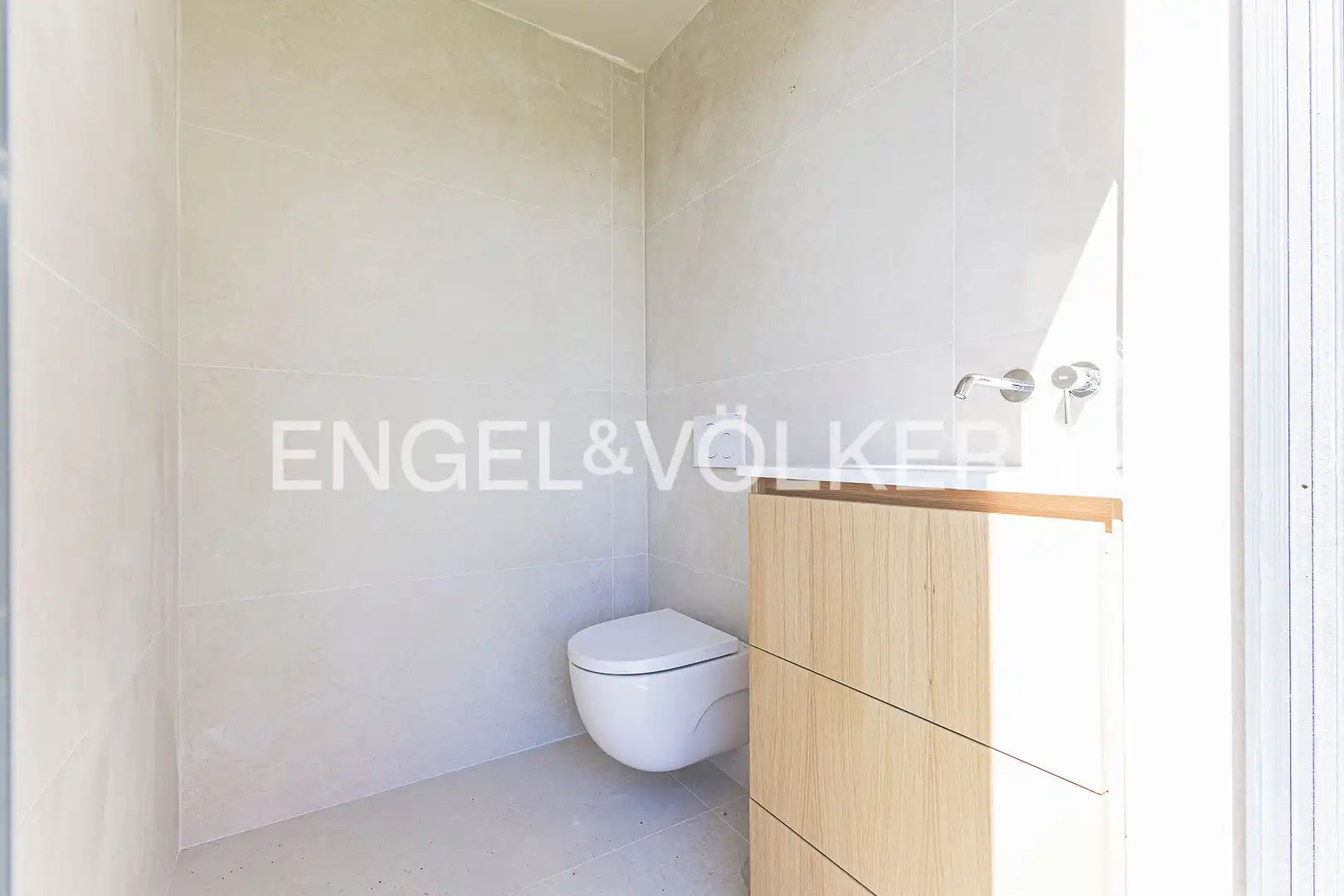 Bathroom of Houses for sale in Sitges  with Air Conditioner, Heating and Private garden
