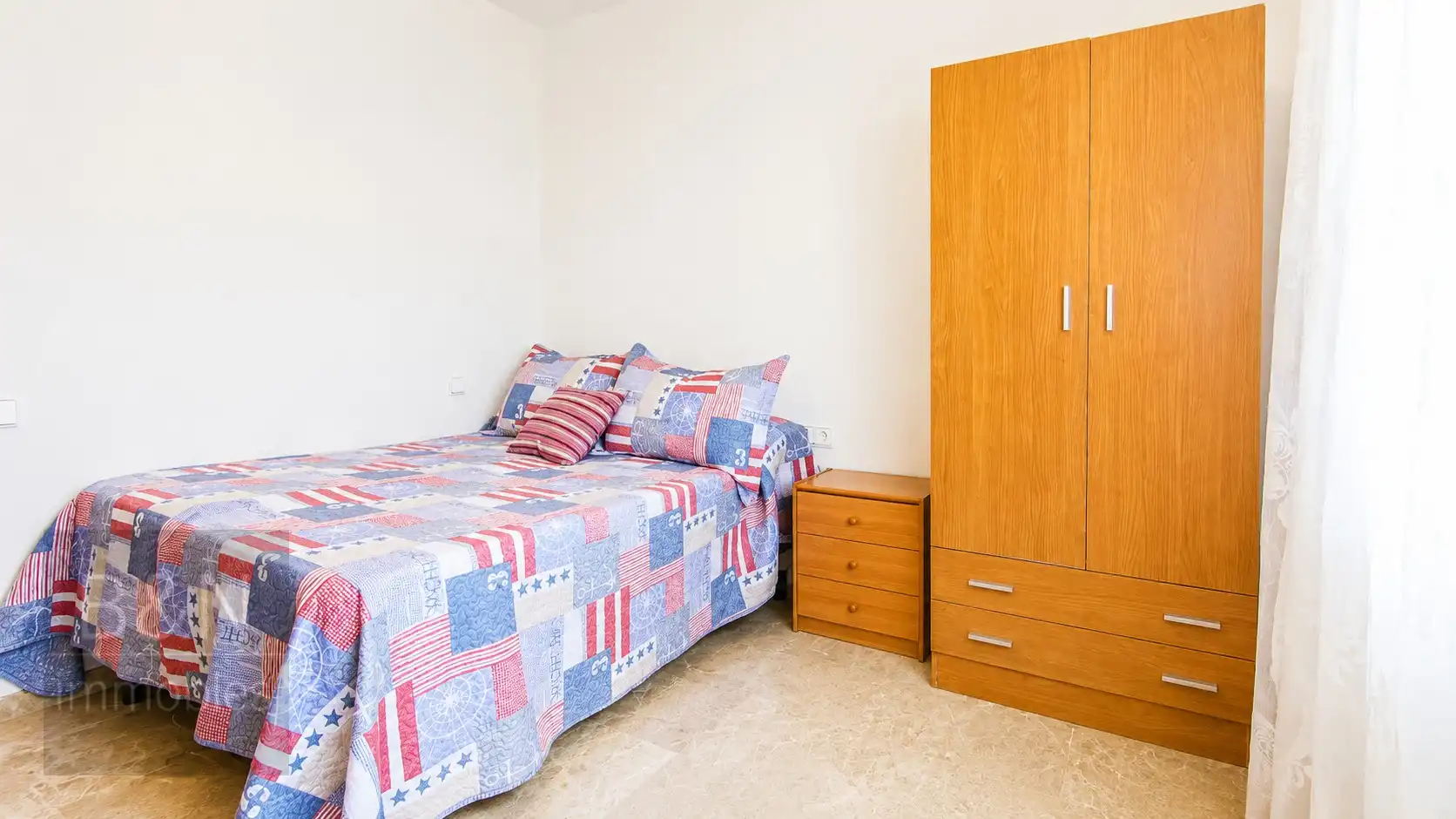 Schlafzimmer von Haus oder Chalet zum Verkauf in Terrassa mit Heizung und Schwimmbad