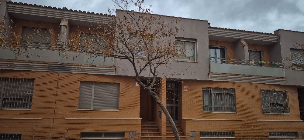 Exterior view of Single-family semi-detached for sale in  Albacete Capital  with Heating and Balcony