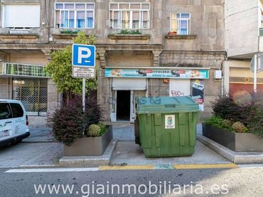 Business premises for sale in Calle Tomas Alonso 194