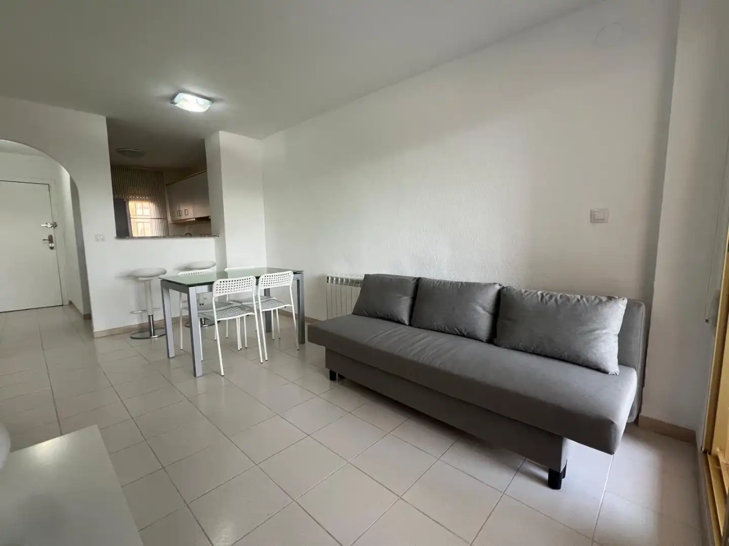 Apartamento con piscina en alquiler en Camino Volta 3, imagen 11