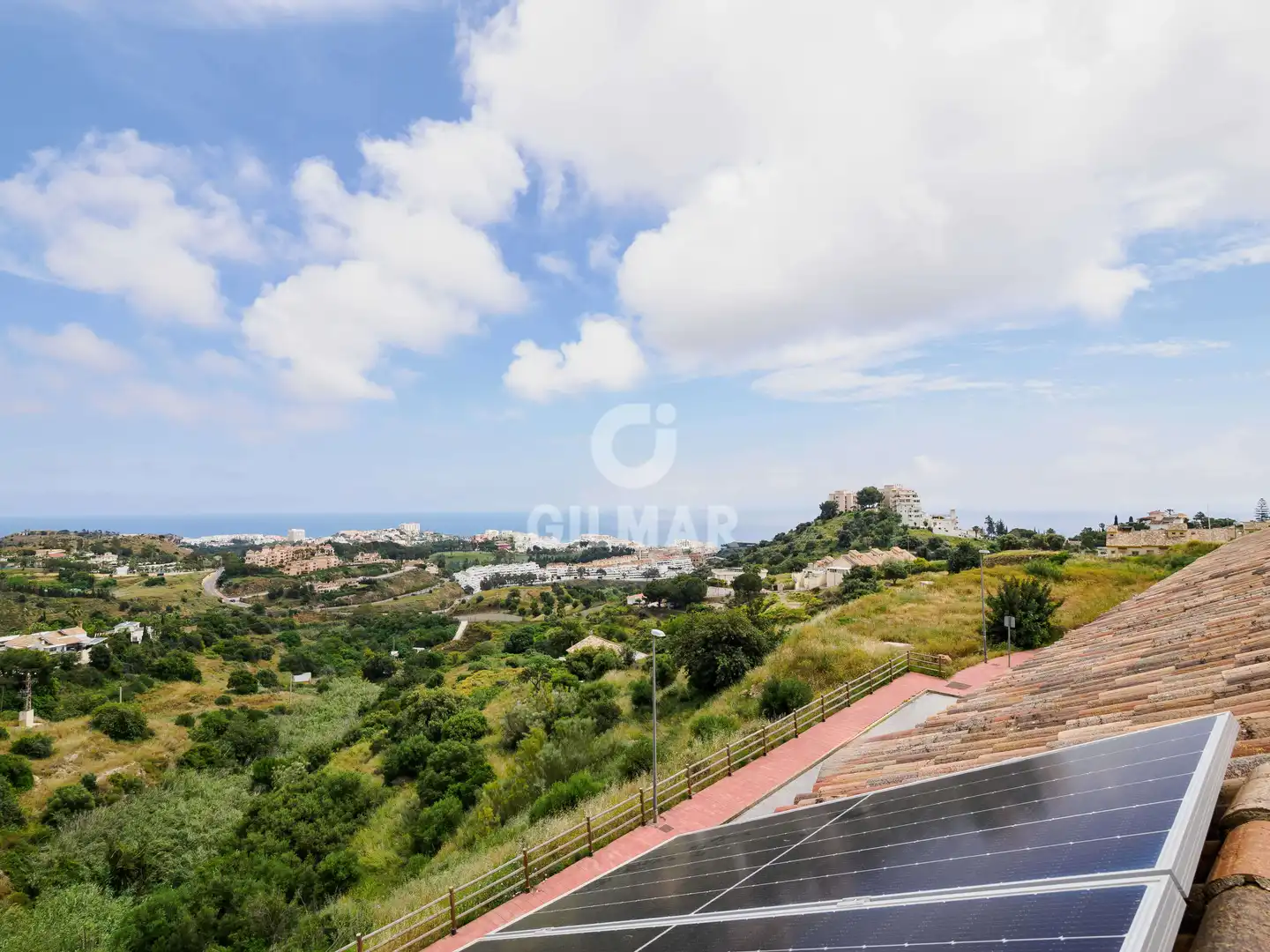 Exterior view of Detached homes for sale in Benalmádena  with Heating, Private garden and Swimming Pool