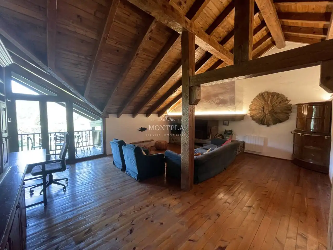 Sala d'estar de Casa o xalet en venda en Ordino amb Calefacció i Terrassa