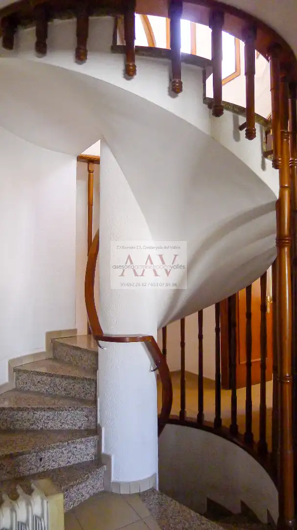 Casa o chalet en venta en Cerdanyola del Vallès con Calefacción, Jardín privado y Terraza