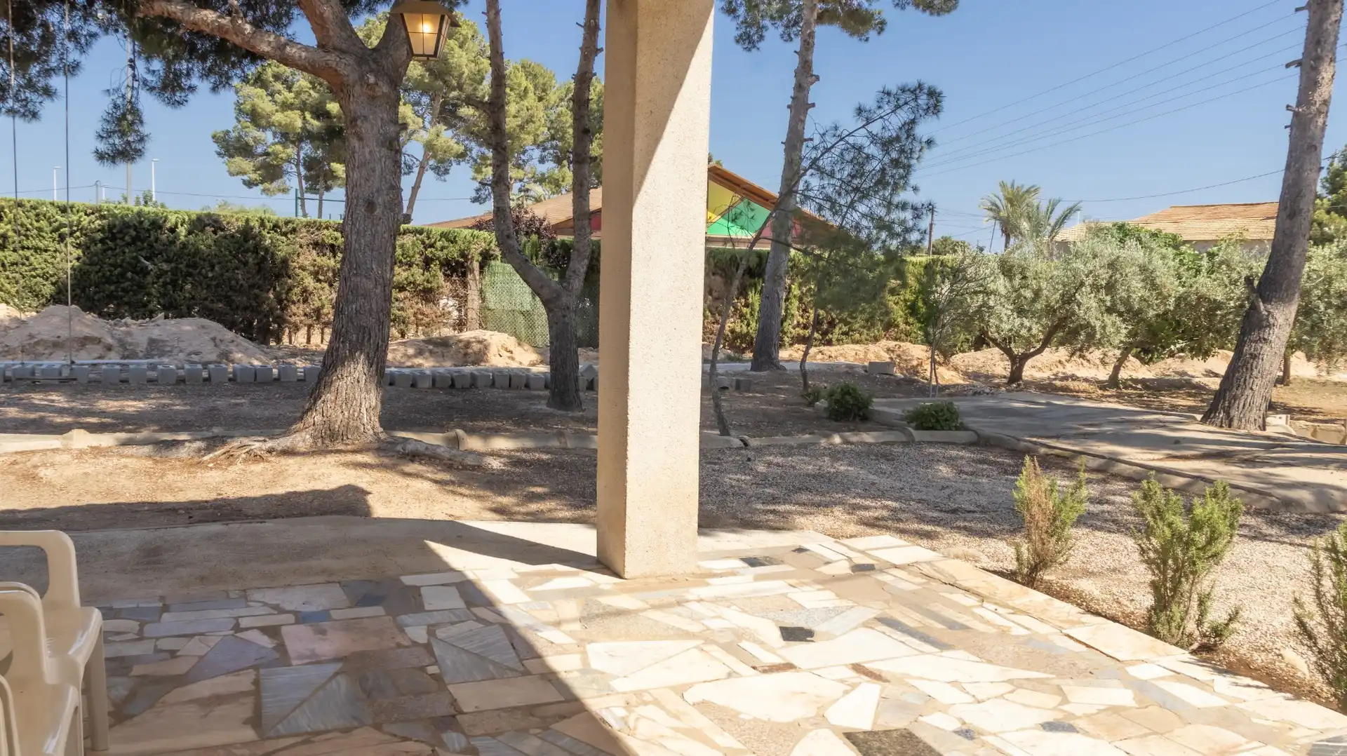 Jardín de Casa o chalet en venta en Elche / Elx con Aire acondicionado, Trastero y Amueblado
