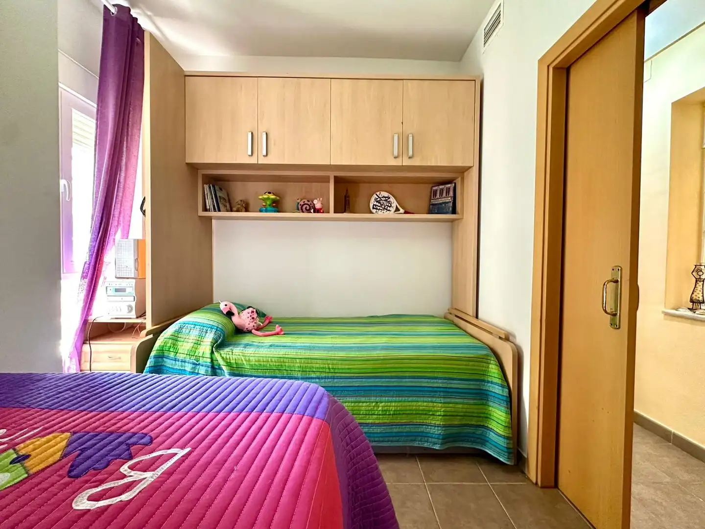 Habitación de Planta baja en venta en Almería