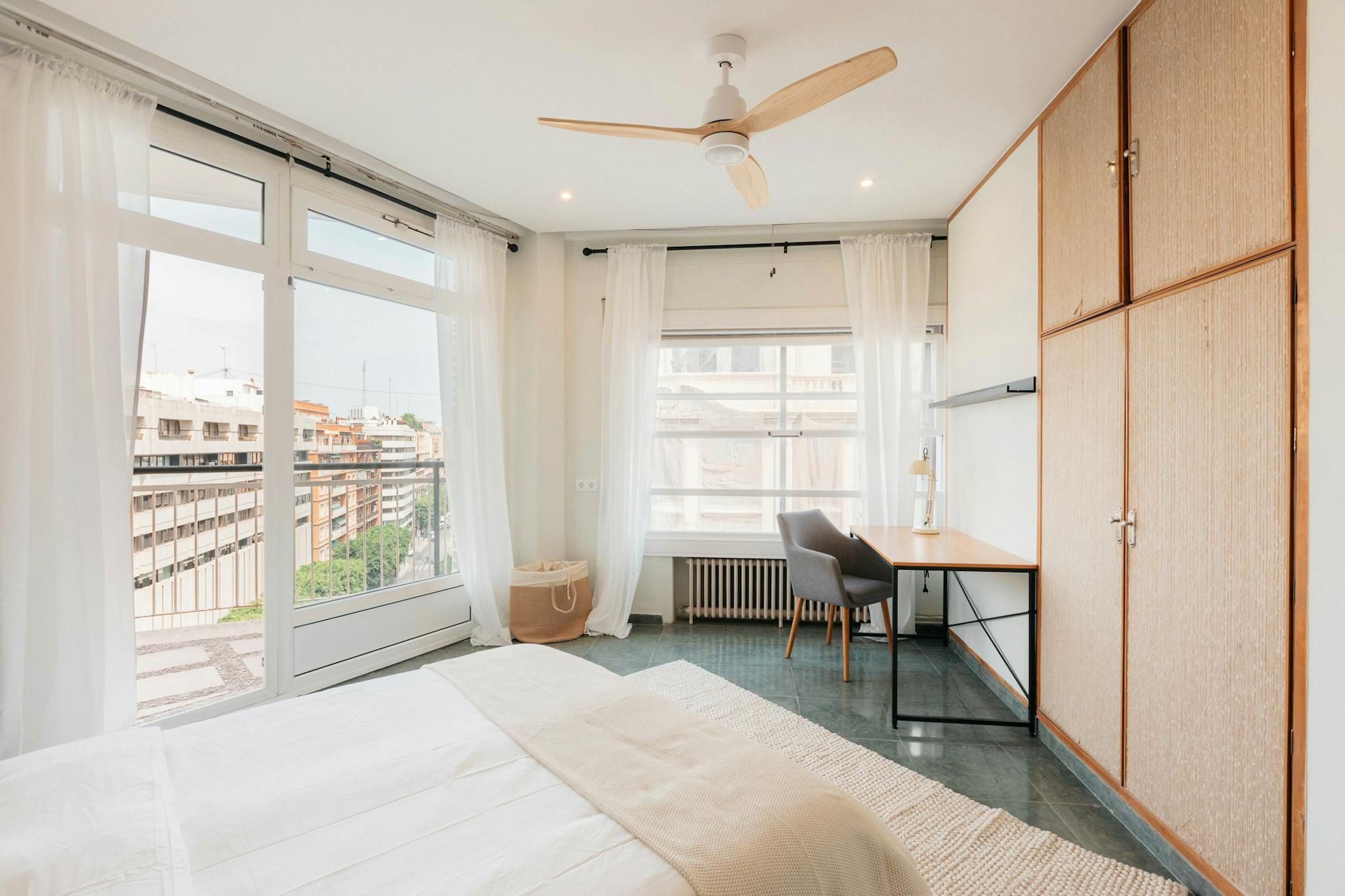 Pis per a compartir a N/A, Russafa