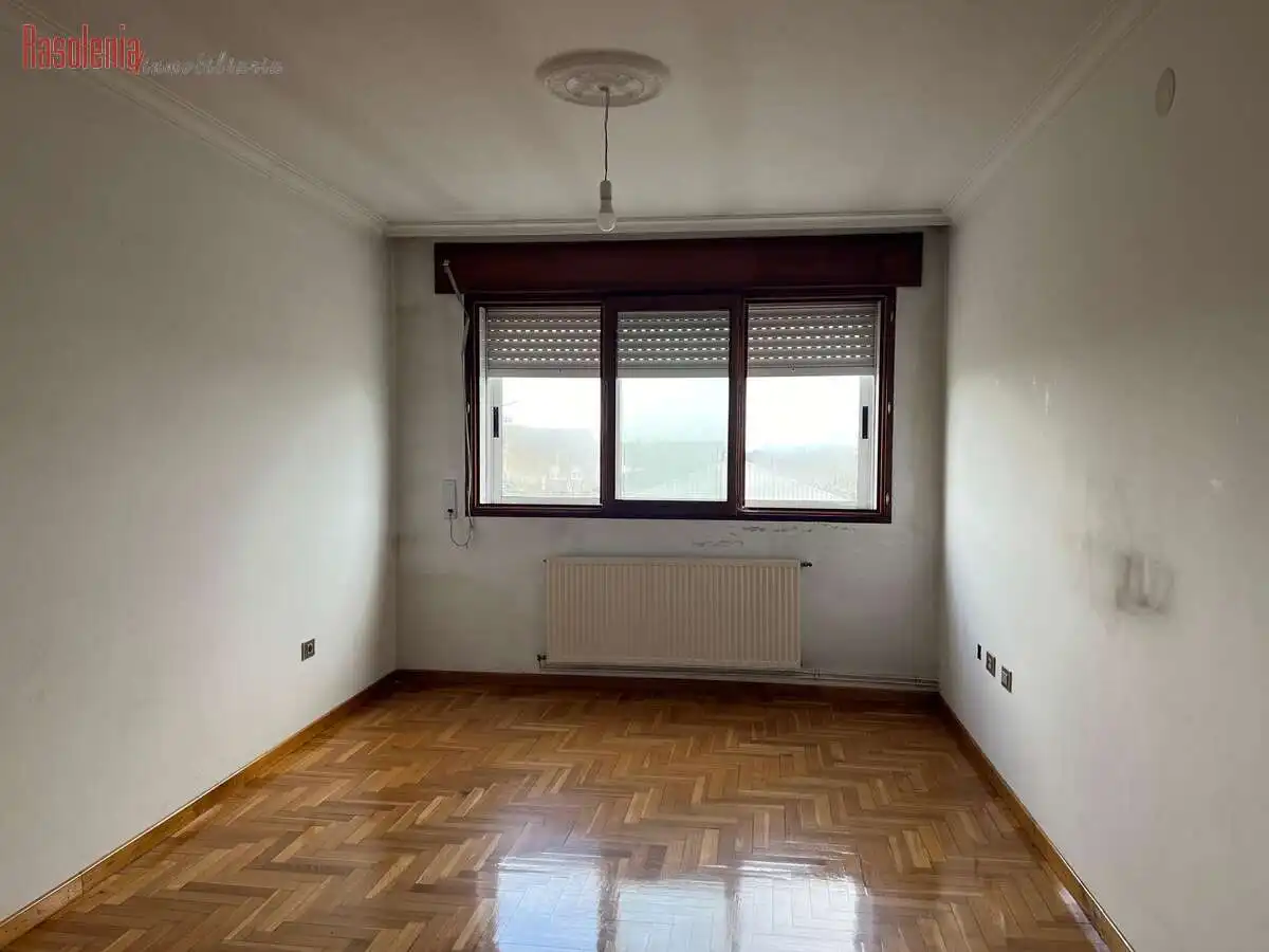 Habitación de Piso en venta en A Fonsagrada  con Calefacción