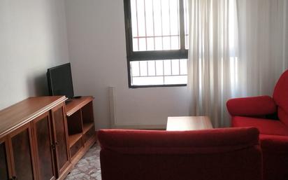 Living room of Apartment to rent in  Granada Capital  with Air Conditioner