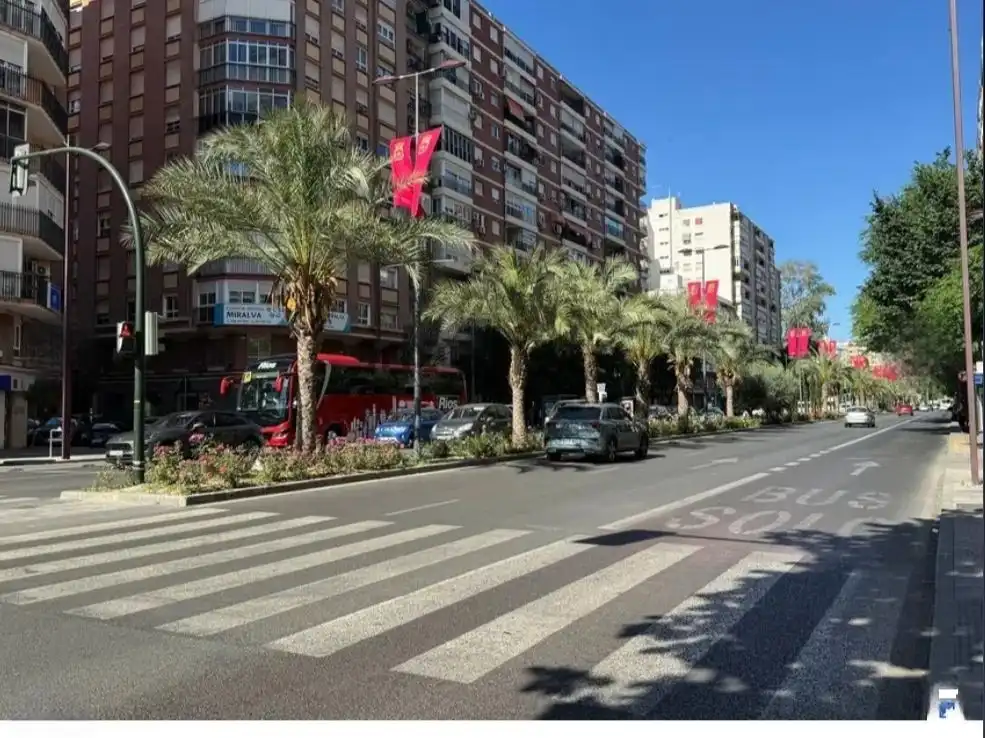 Flat with lift for sale in Avenida de la Libertad 8, imagen 3