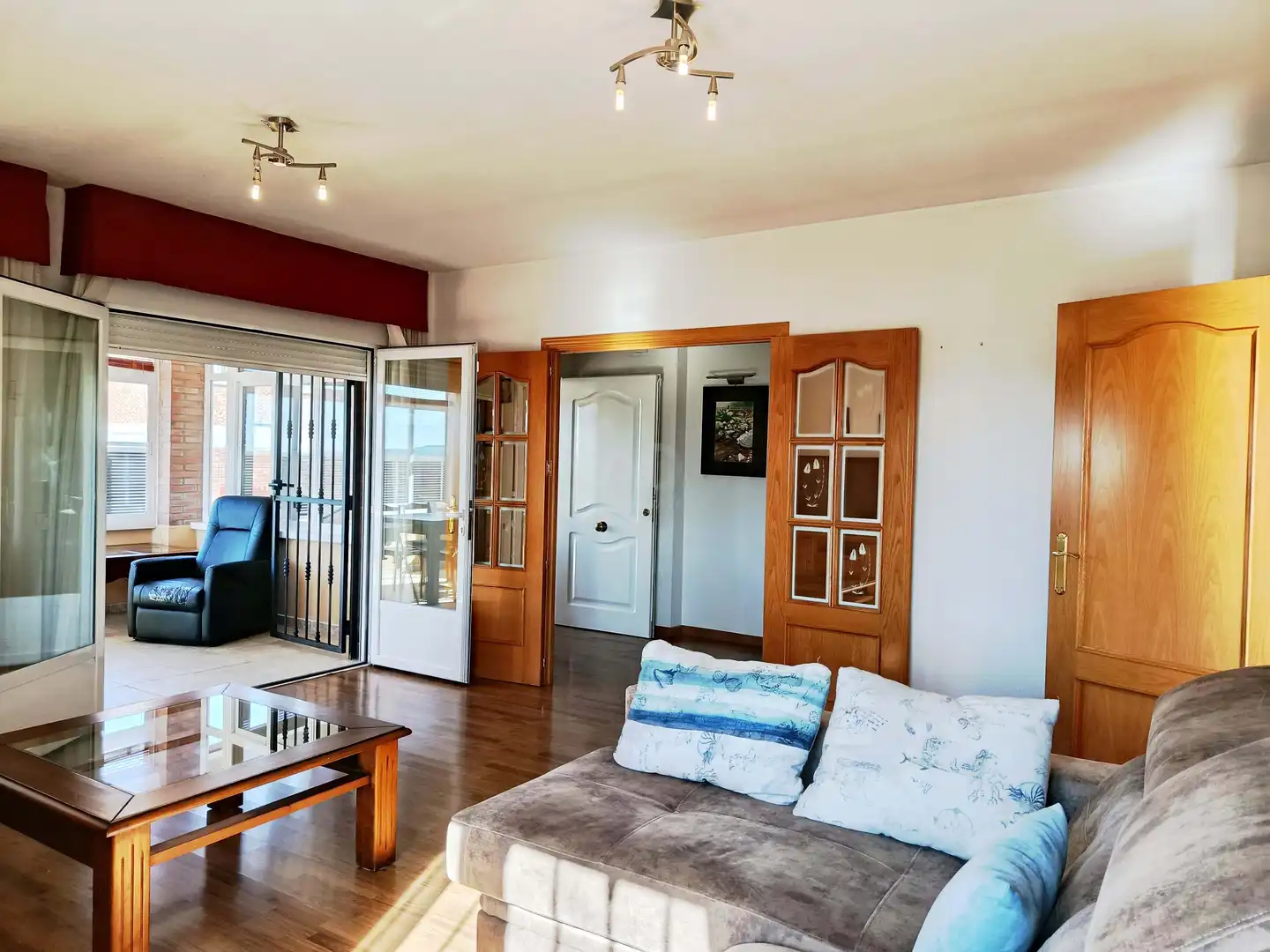 Living room of Houses for sale in Meco  with Air Conditioner, Heating and Terrace