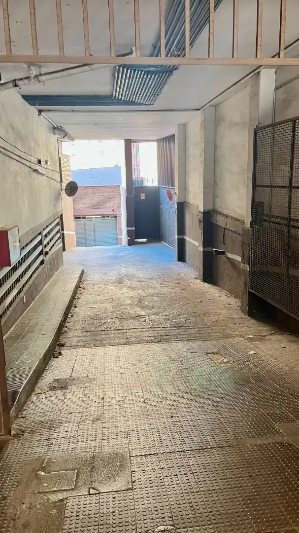 Individual amb ascensor en venda a Carrer de Guipúscoa 10, imagen 19