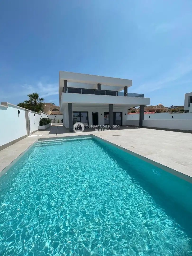 Villa avec piscine à vendre à Rojales