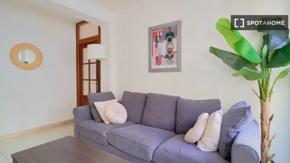 Room in La Victoria