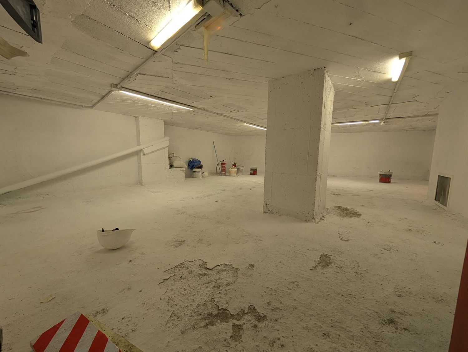 Box room for sale in  Madrid Capital