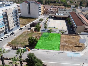Terreno industrial en venta en Ausiàs March