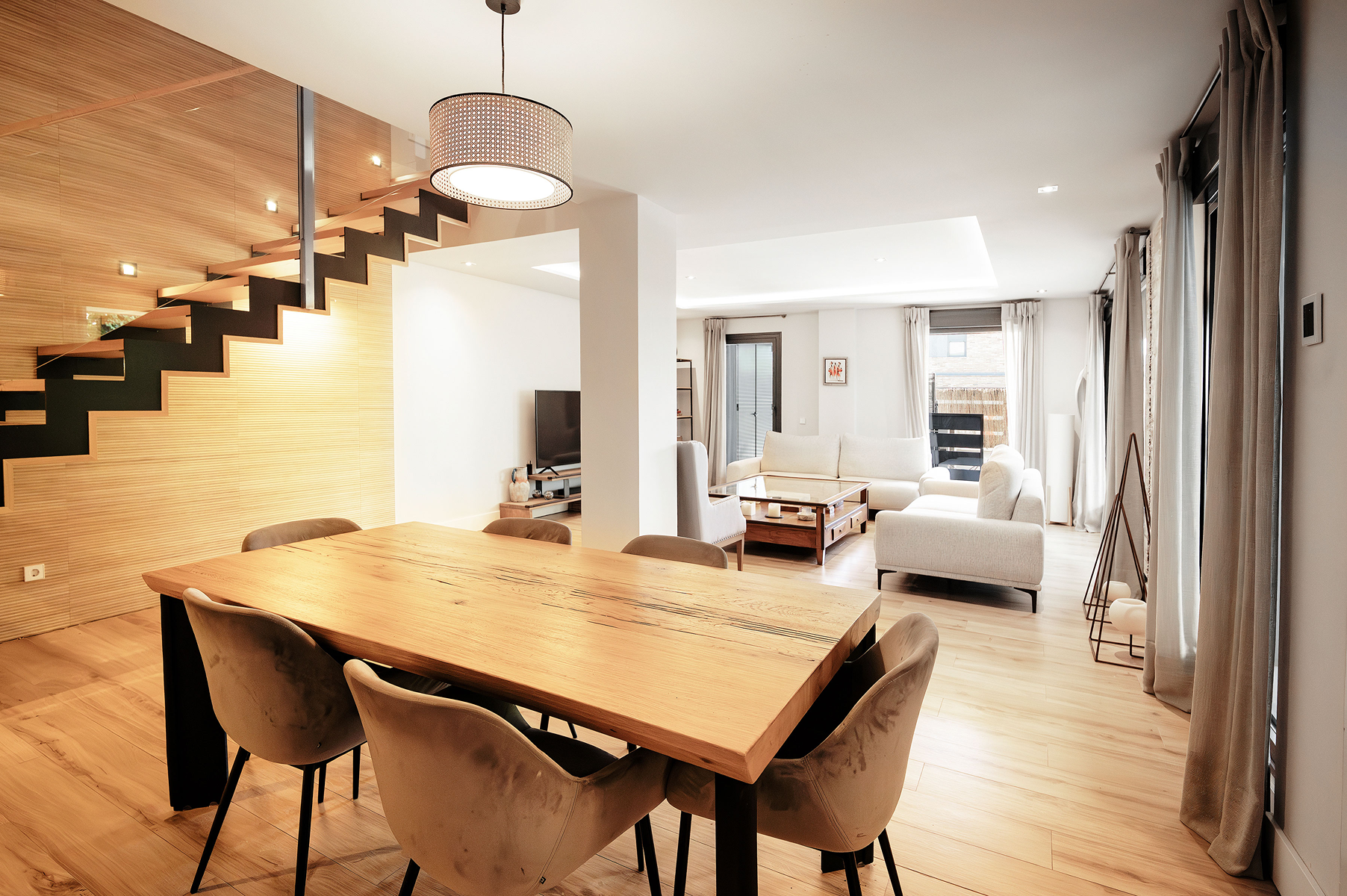 Menjador de Apartament en venda en Las Rozas de Madrid amb Aire condicionat, Calefacció i Jardí privat
