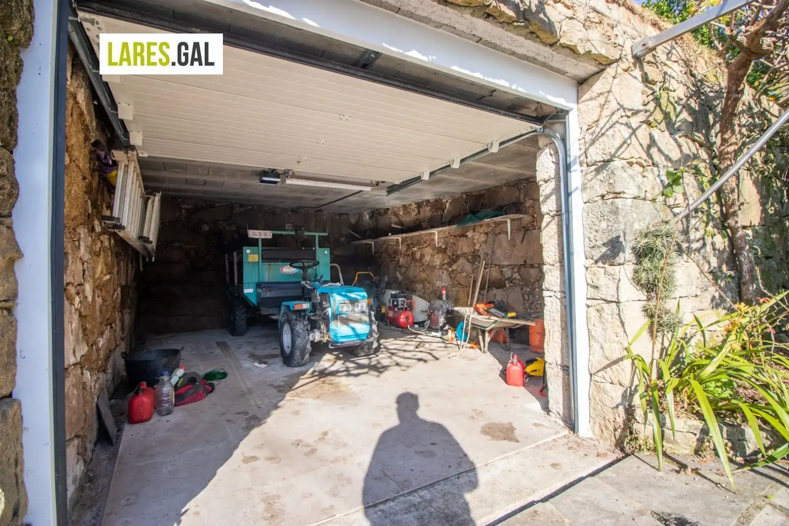 Aparcament de Casa o xalet de lloguer en Moaña amb Calefacció, Terrassa i Moblat