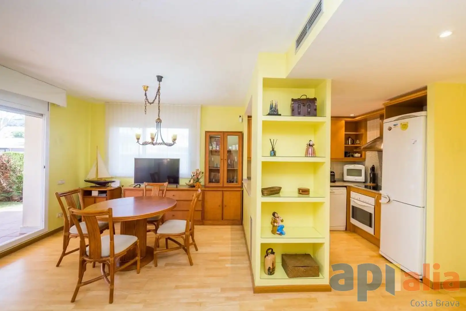 Kitchen of Ground floor for sale in Castell d'Aro, Platja d'Aro i s'Agaró  with Heating, Private garden and Storage room