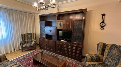 Foto 2 de Piso en venta en Tenerias Kalea, Coronación, Araba - Álava