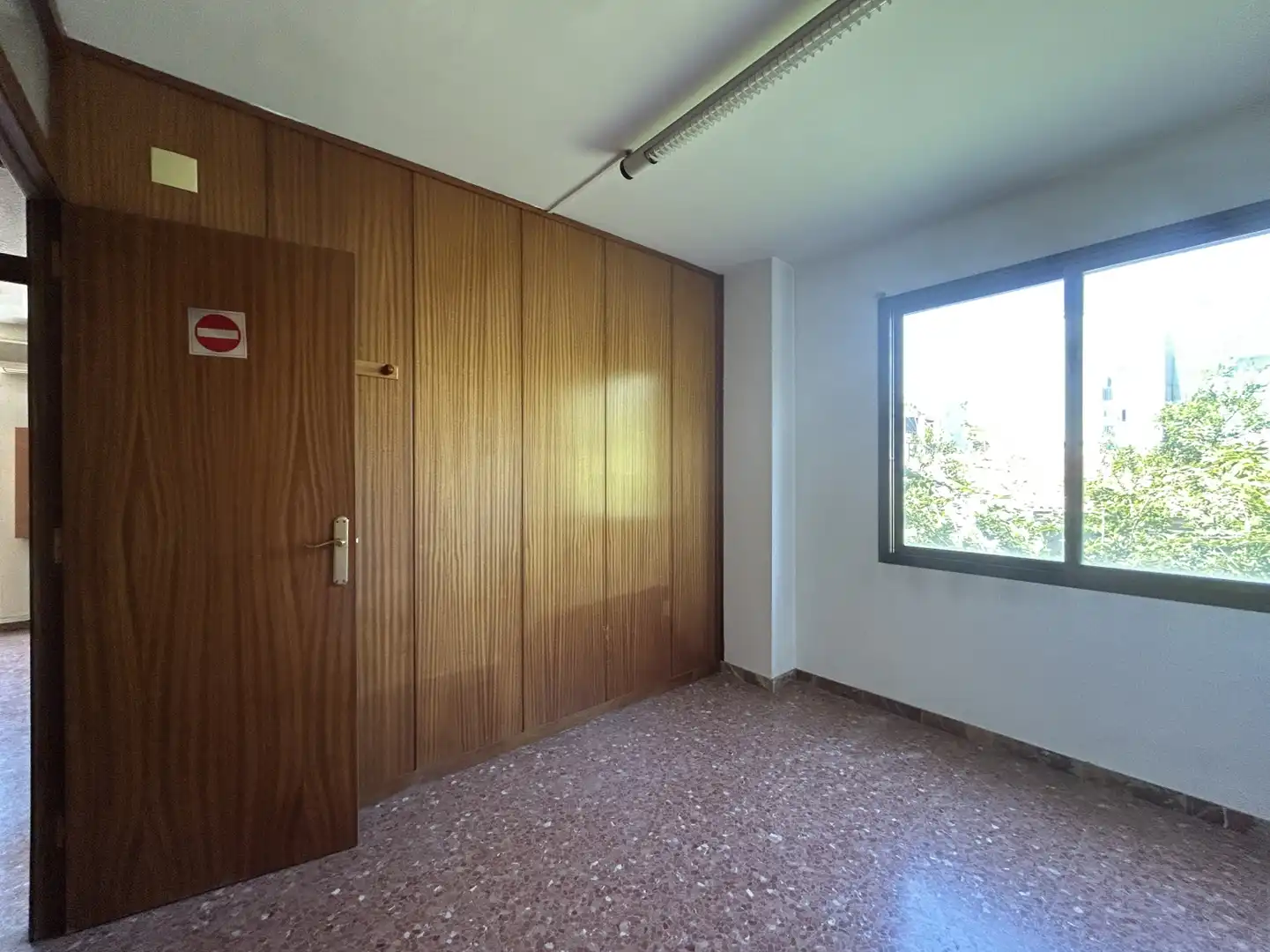 Dormitori de Oficina en venda en Mollet del Vallès