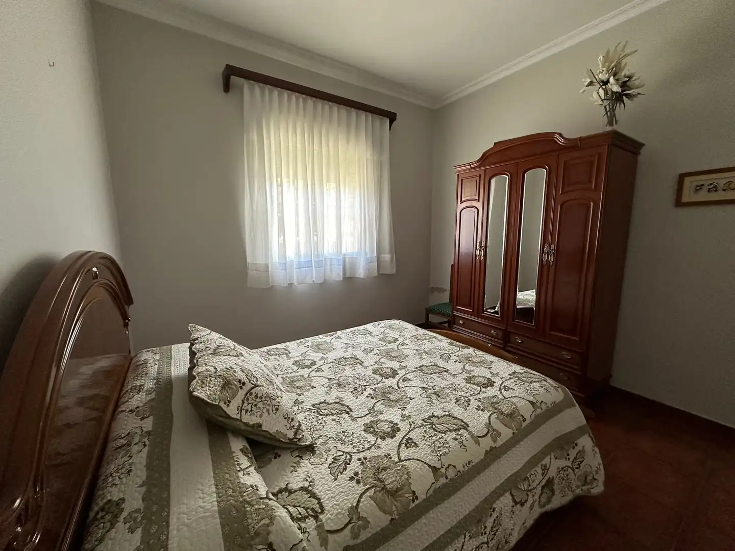 Dormitori de Casa o xalet en venda en Magacela amb Jardí privat, Terrassa i Piscina