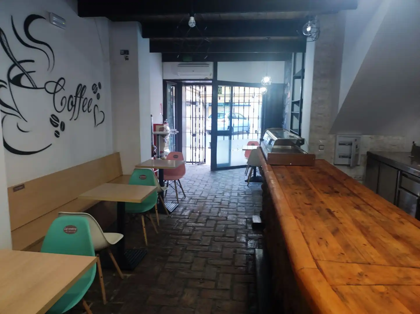 Local comercial en venda a Juan Ramón Jiménez