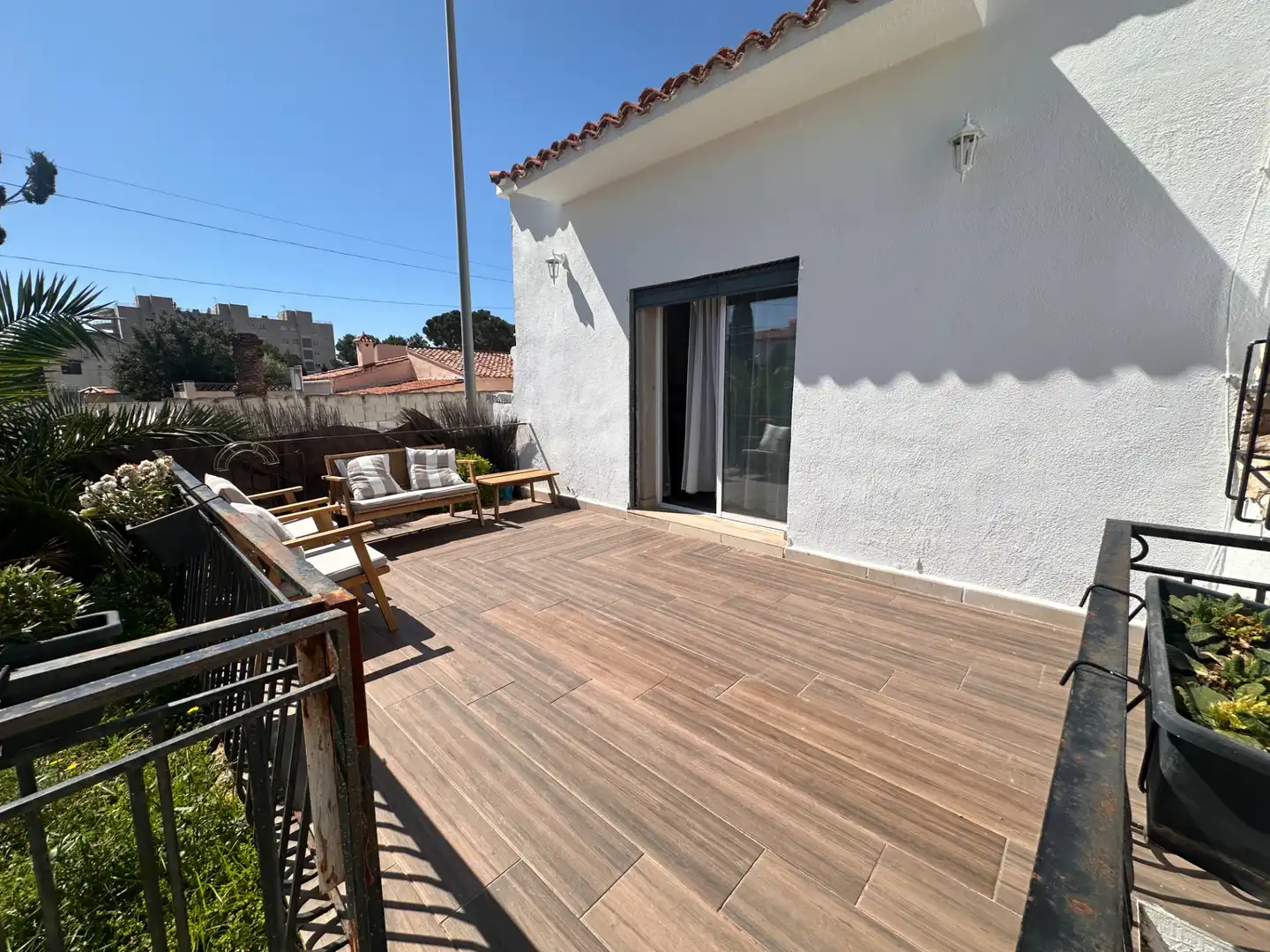Terrasse von Haus oder Chalet zum Verkauf in Mont-roig del Camp mit Klimaanlage, Heizung und Privatgarten