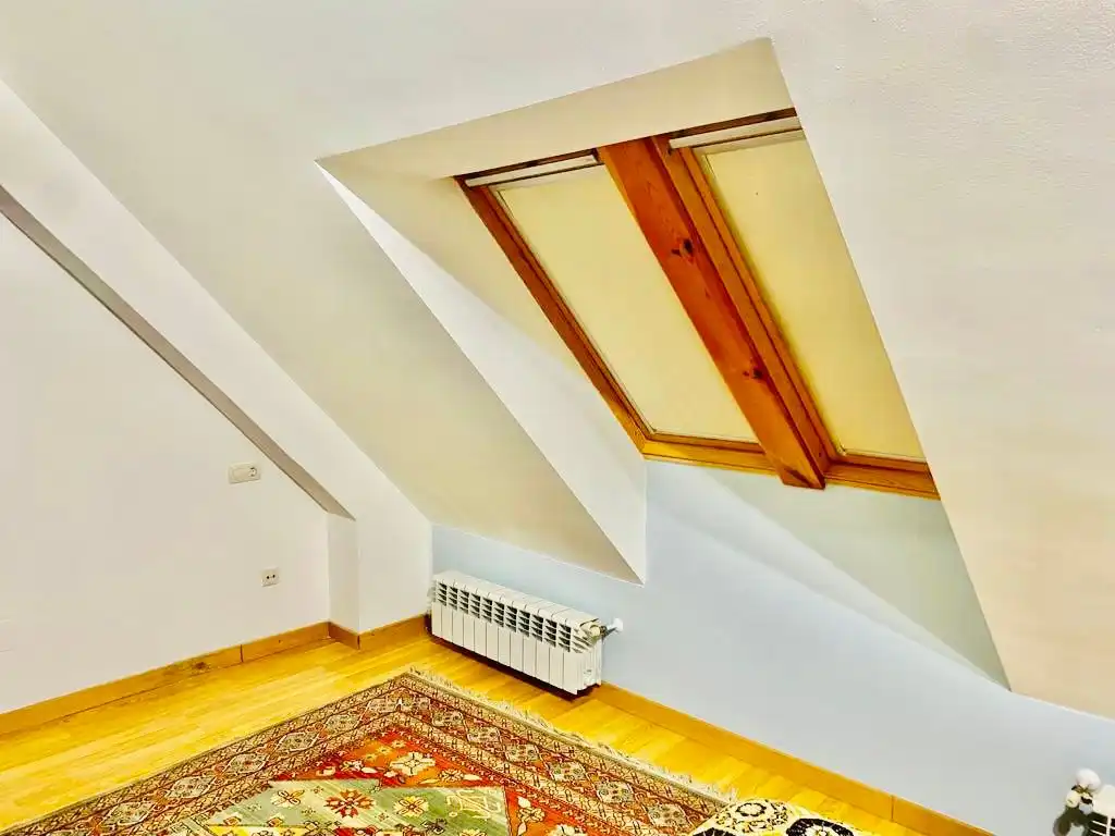 Habitación de Casa o chalet en venta en Lugo con Calefacción y Amueblado