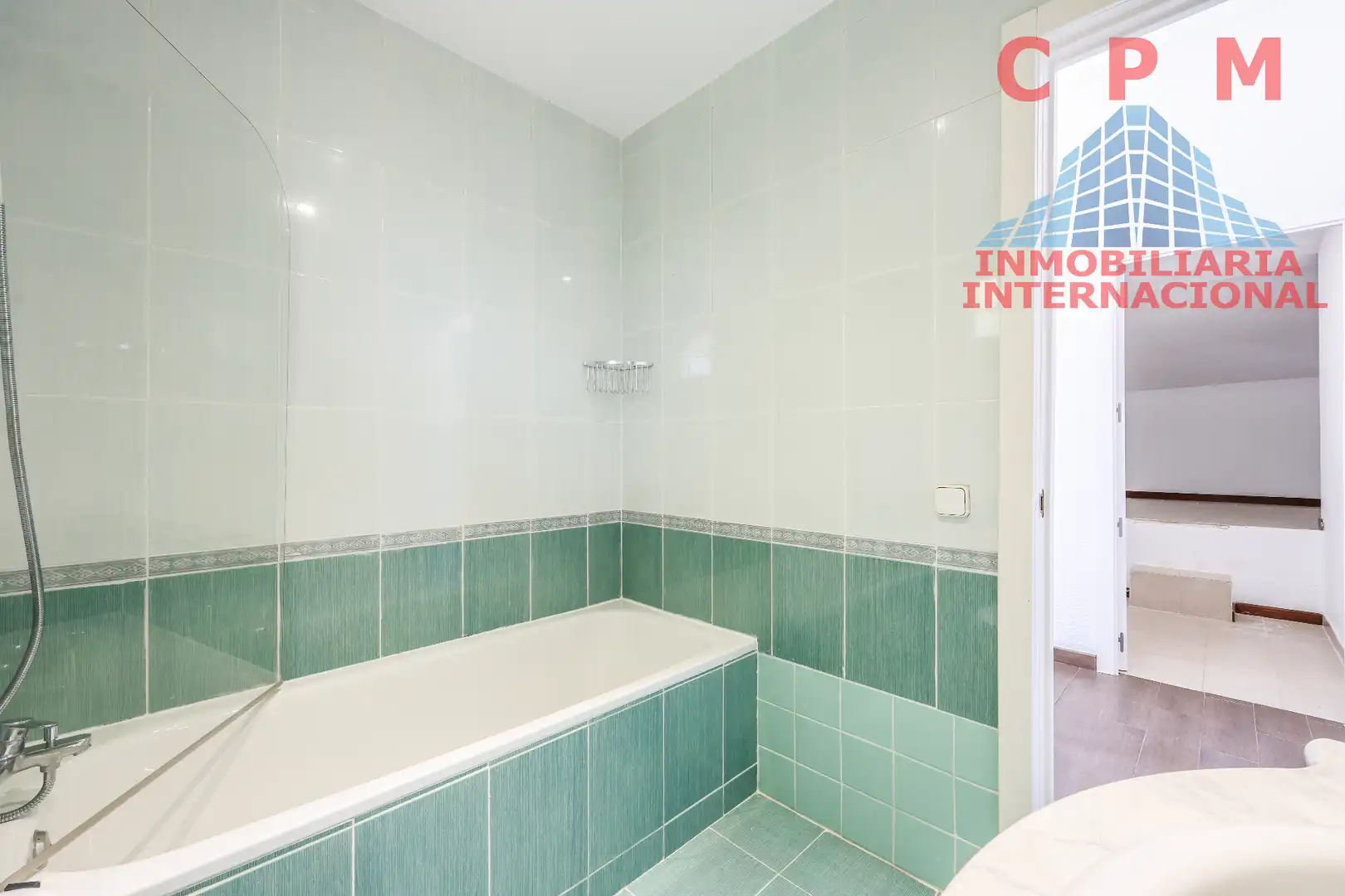 Badezimmer von Haus oder Chalet zur Miete in Pozuelo de Alarcón mit Klimaanlage, Heizung und Privatgarten