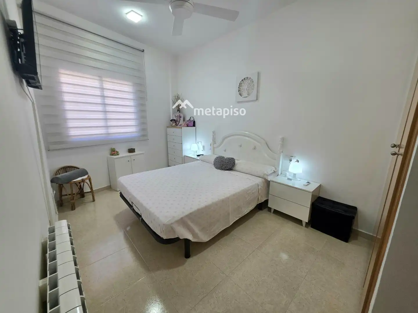 Habitación de Piso en venta en La Pobla de Montornès   con Calefacción y Terraza